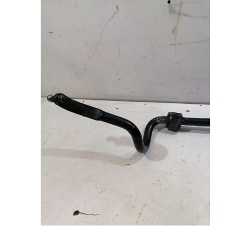 Стабилизатор передний