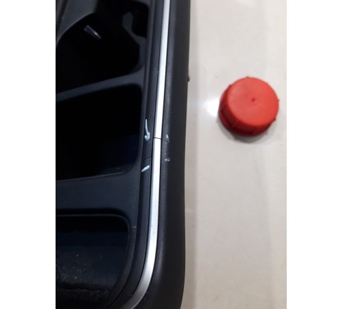 Накладка декоративная центрального тоннеля