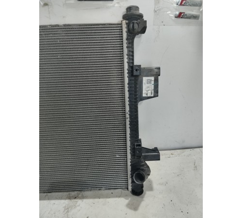 Радиатор охлаждения двигателя