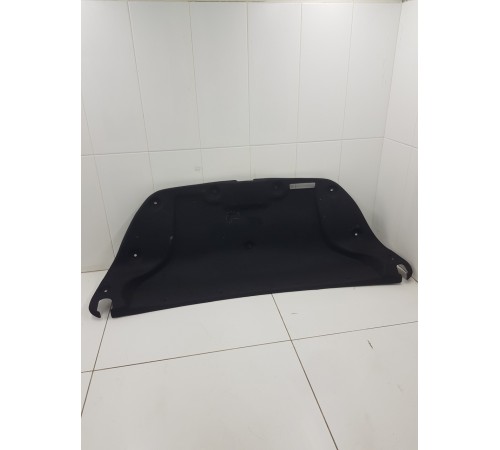 Обшивка крышки багажника