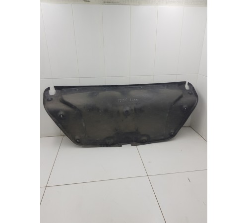 Обшивка крышки багажника