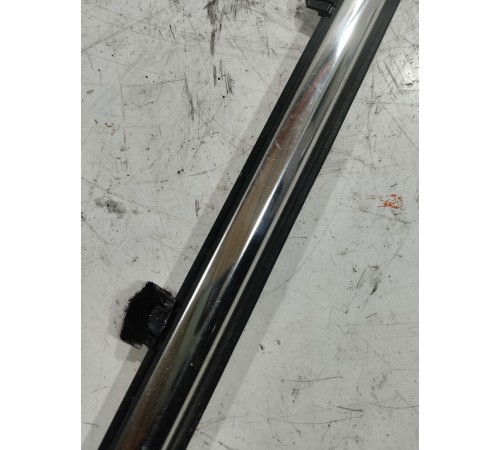 Уплотнитель стекла (задний правый наружный)