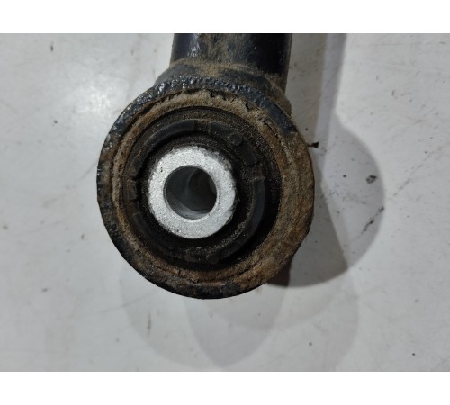 Рычаг подвески(задний правый)