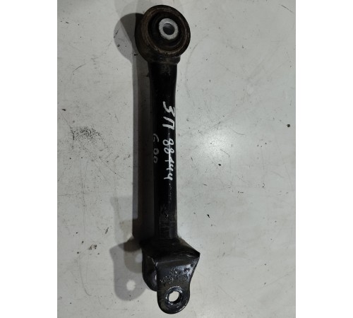 Рычаг подвески(задний правый)