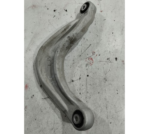 Рычаг подвески(задний правый)