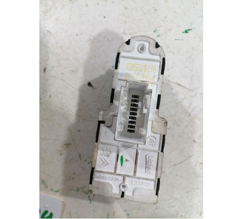 Блок Кнопок стеклоподъёмника