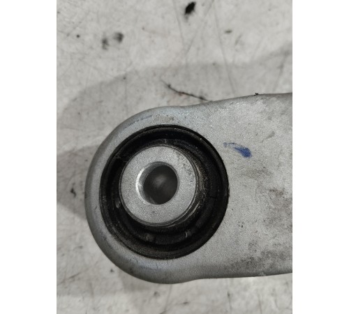 Рычаг подвески(задний правый)