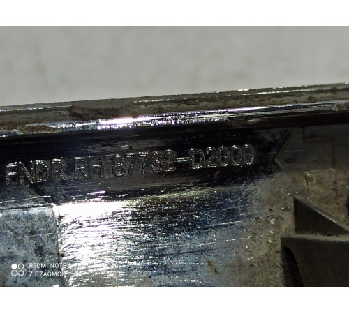 Молдинг крыла передний правый