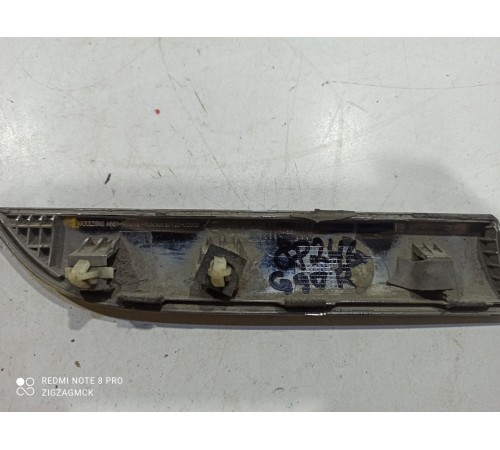 Молдинг крыла передний правый