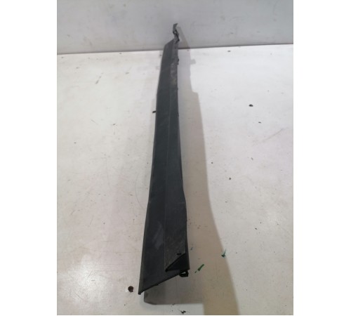 Накладка моторного отсека