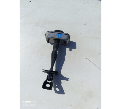 Ограничитель двери задний левый