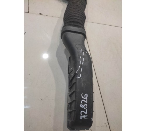 патрубок воздухозаборника