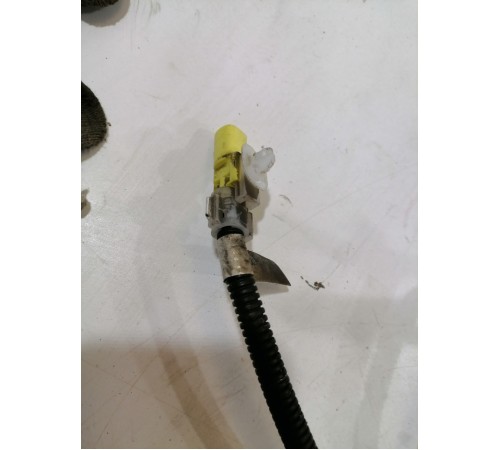 Подушка безопасности боковая в сиденье второго ряда