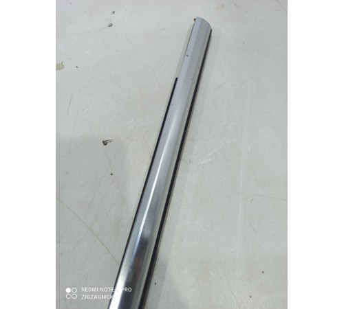 Уплотнитель стекла (задний левый наружный)