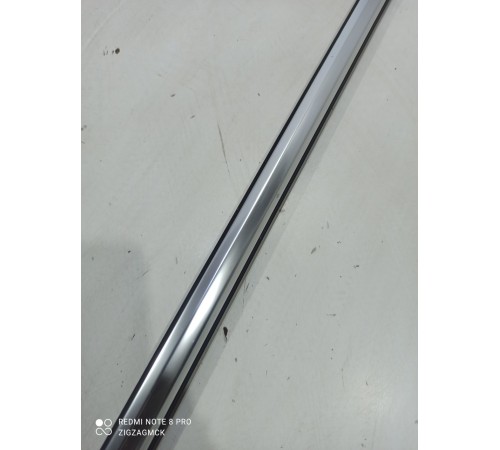 Уплотнитель стекла (задний левый наружный)