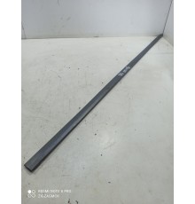 Молдинг порога(передний правый)