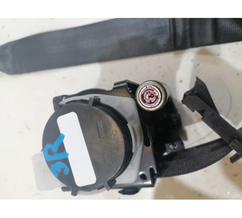 Ремень безопасности задний правый