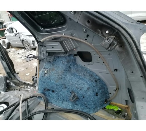 Крыло заднее правое