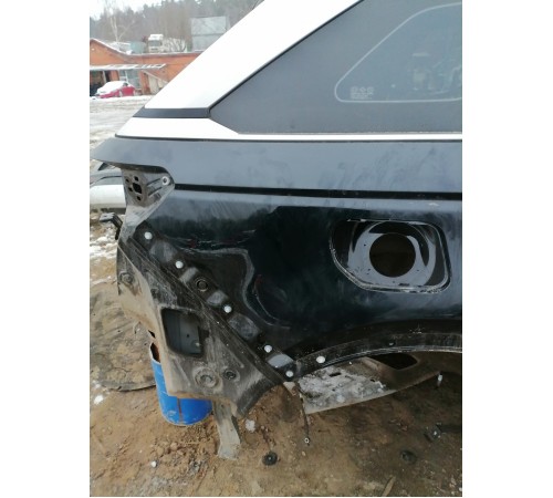 Крыло заднее правое