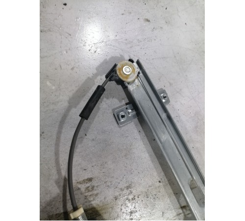 Стеклоподъемник двери задний левый