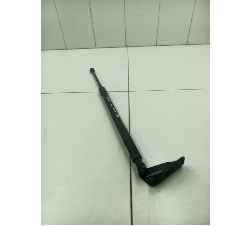 Амортизатор крышки двери багажника левый