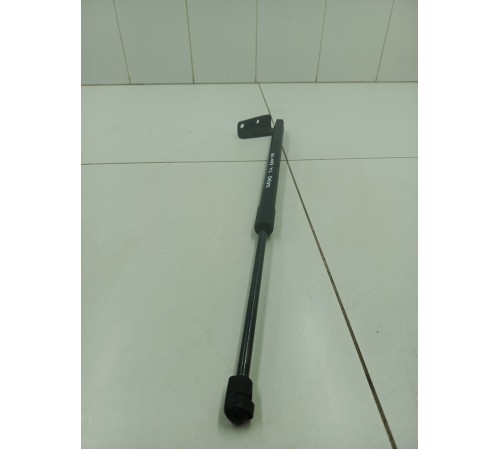 Амортизатор крышки двери багажника левый