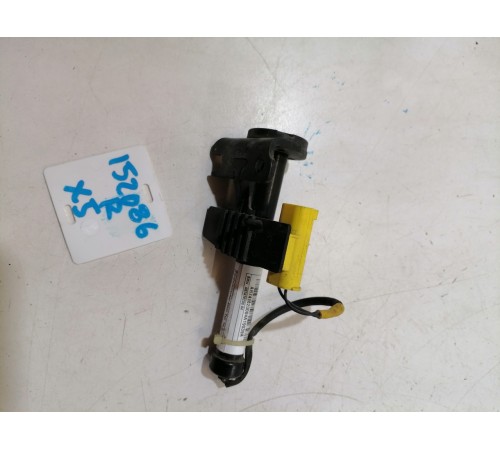 Пиропатрон петли капота правый