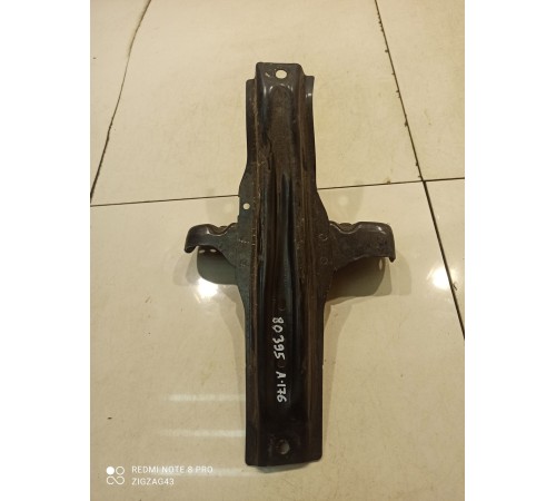 Кронштейн кузова