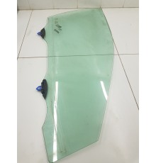 Стекло двери переднее правое