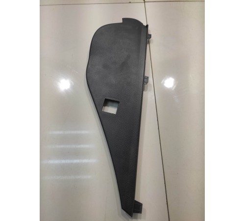 Накладка торпедо(правая)