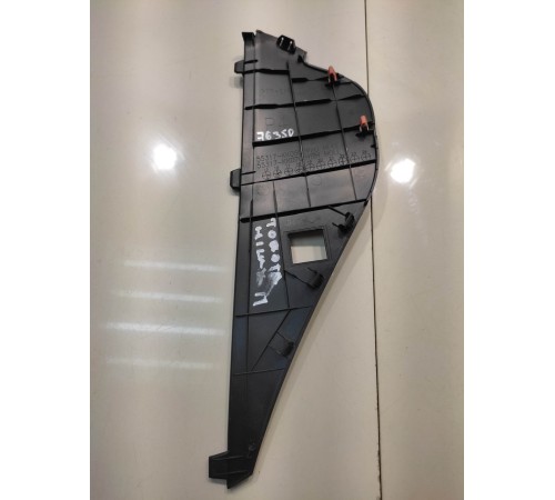 Накладка торпедо(правая)