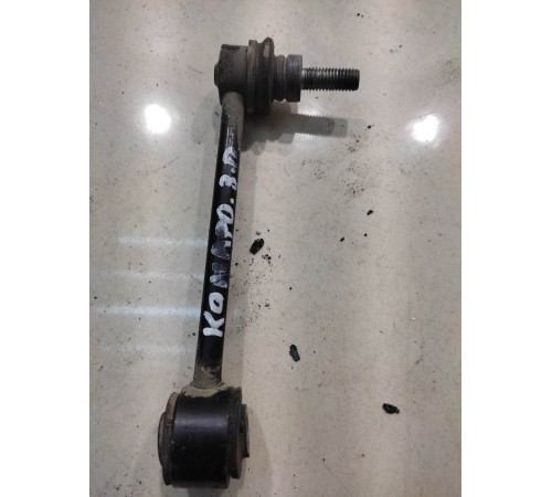 Стойка стабилизатора (задняя, правая)