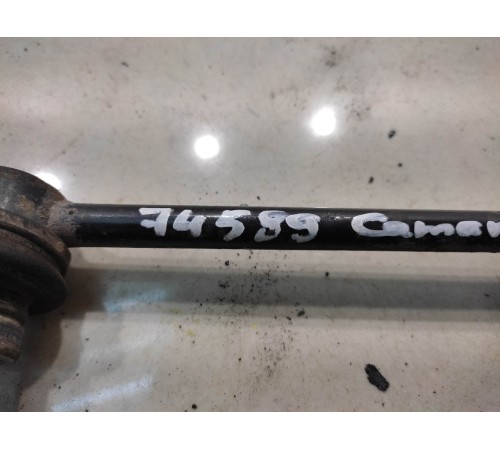 Стойка стабилизатора (задняя, правая)