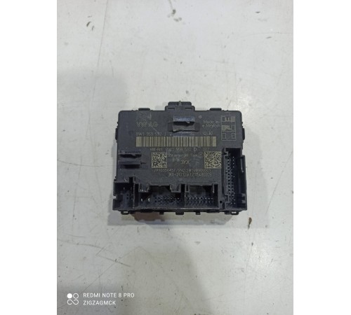 Блок управления дверью (передний правый)