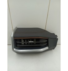 Дефлектор воздушный левый