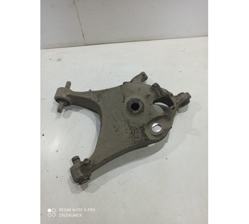 Рычаг подвески(задний левый)