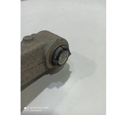 Рычаг подвески(задний левый)