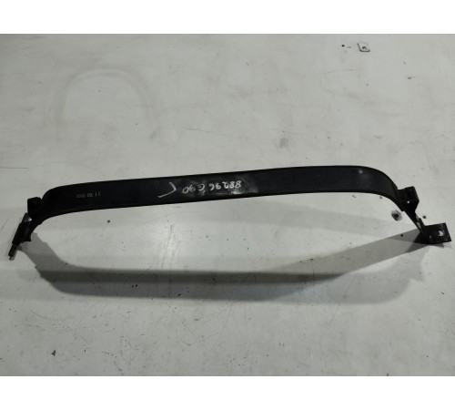 Крепление топливного бака левое