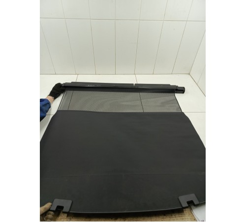 Шторка багажника