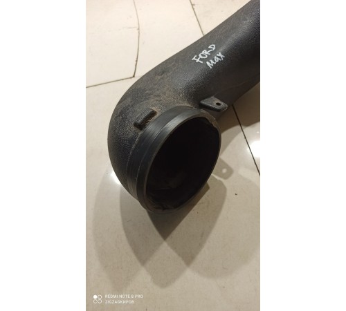 Патрубок воздушного фильтра