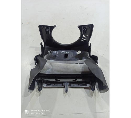 Накладка рулевой колонки верхняя