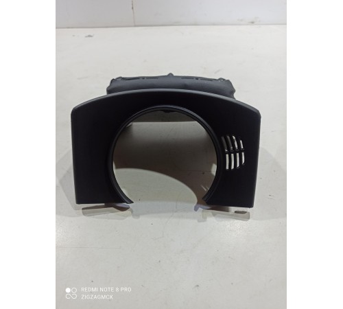 Накладка рулевой колонки верхняя