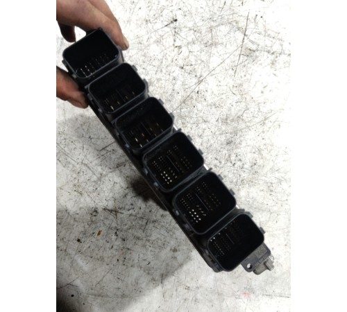 Блок управления двигателем