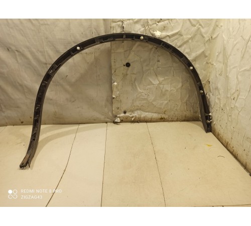 Накладка крыла(задняя левая)