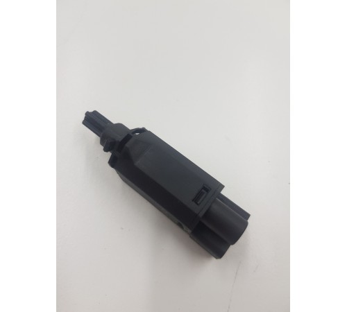 Датчик стоп сигнала