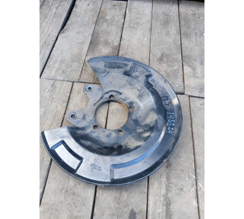 Кожух тормозного диска задний правый