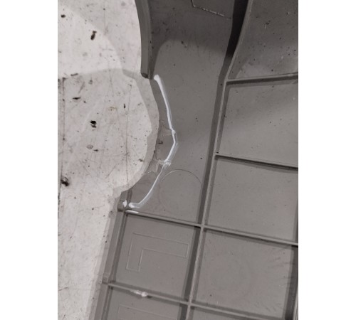 Накладка багажника левая внутренняя