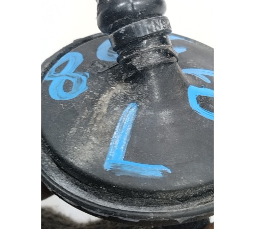 Боковое зеркало заднего вида (правое)