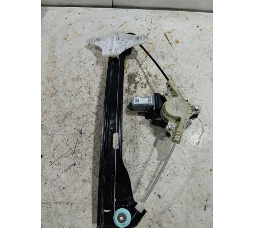 Стеклоподъемник задний правый