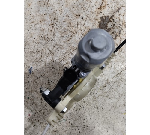 Стеклоподъемник задний правый